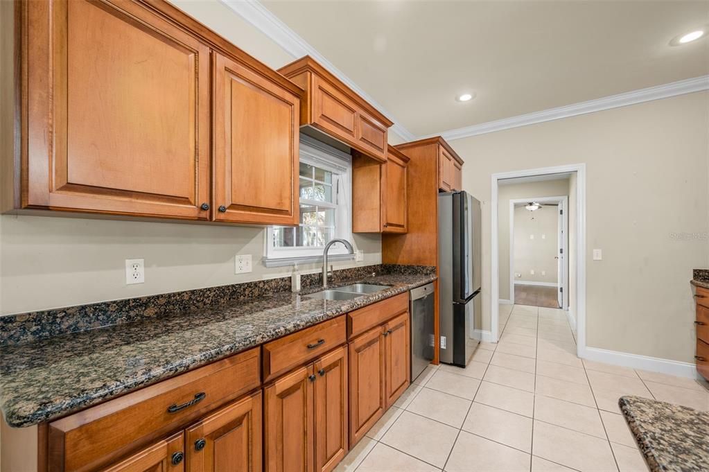 En Venta: $394,900 (3 camas, 2 baños, 2051 Pies cuadrados)
