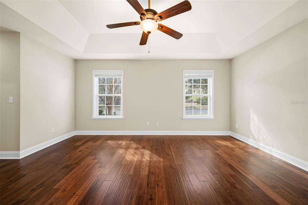 En Venta: $394,900 (3 camas, 2 baños, 2051 Pies cuadrados)