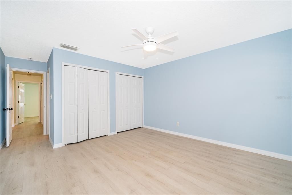 Activo con contrato: $209,900 (2 camas, 2 baños, 1058 Pies cuadrados)