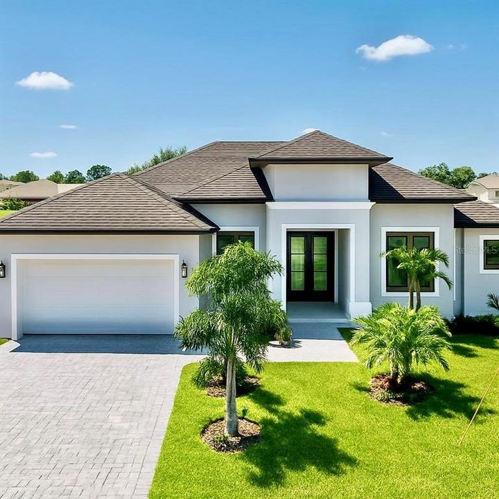 En Venta: $694,900 (3 camas, 2 baños, 2245 Pies cuadrados)