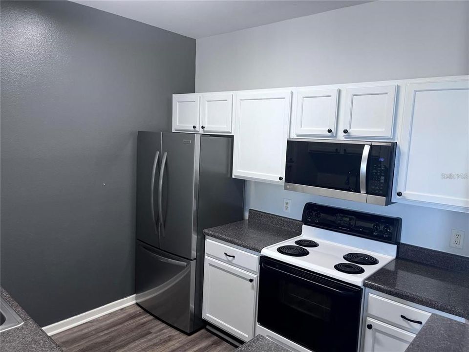 Activo con contrato: $1,500 (2 camas, 2 baños, 1132 Pies cuadrados)