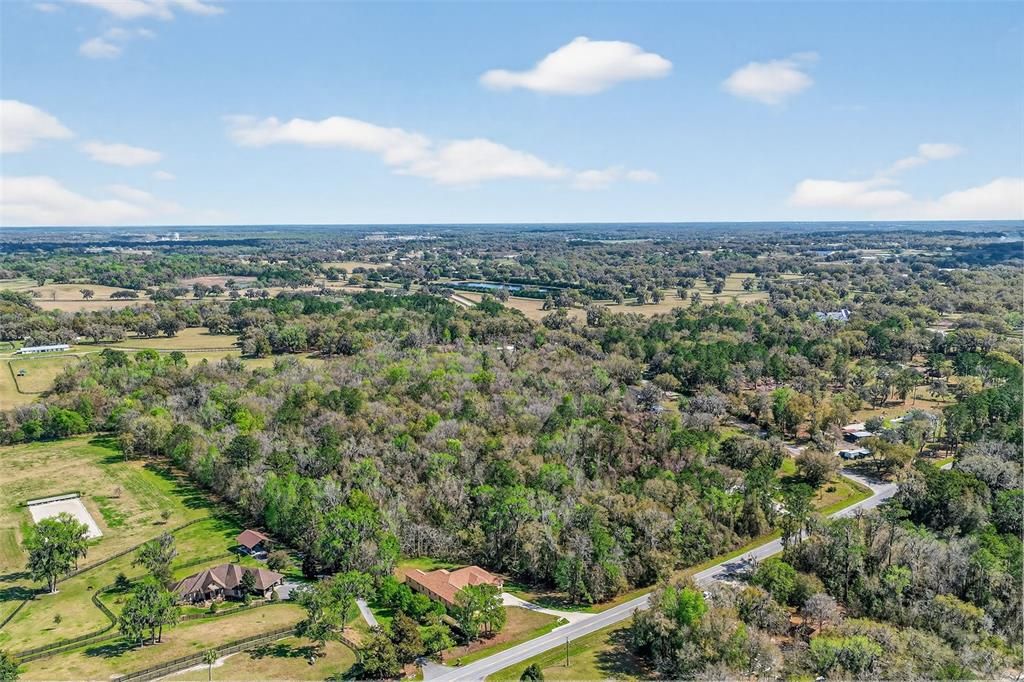 待售: $419,900 (11.50 acres)