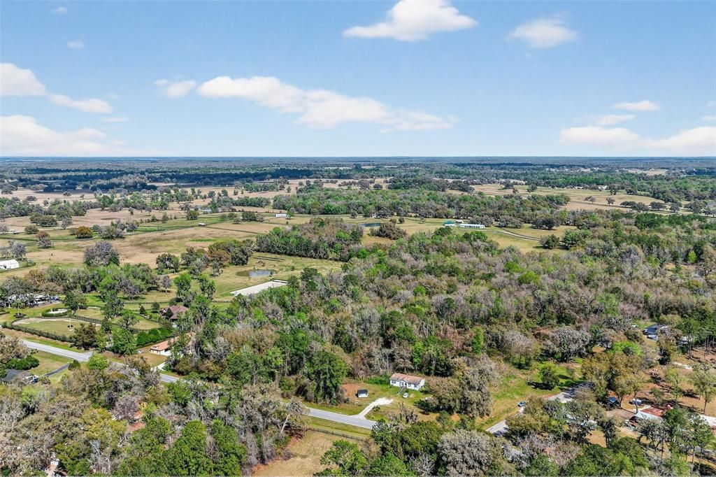 待售: $419,900 (11.50 acres)