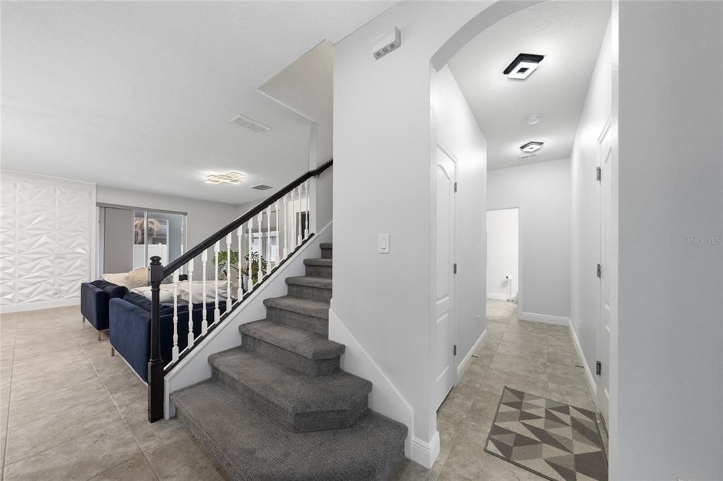 Activo con contrato: $759,000 (6 camas, 4 baños, 3056 Pies cuadrados)