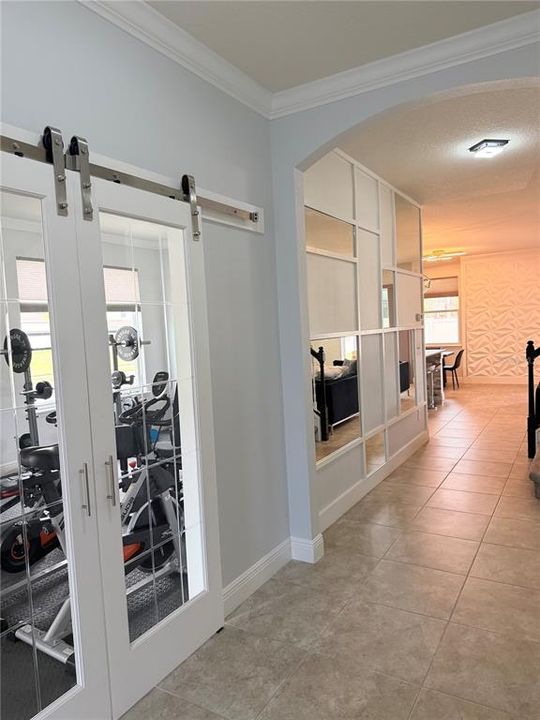 Activo con contrato: $759,000 (6 camas, 4 baños, 3056 Pies cuadrados)