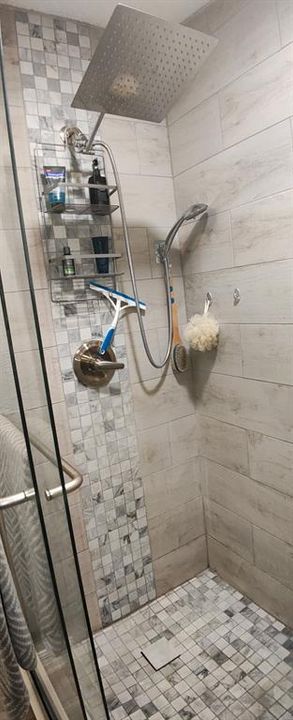 Active With Contract: $179,900 (2 beds, 2 baths, 1271 Square Feet)