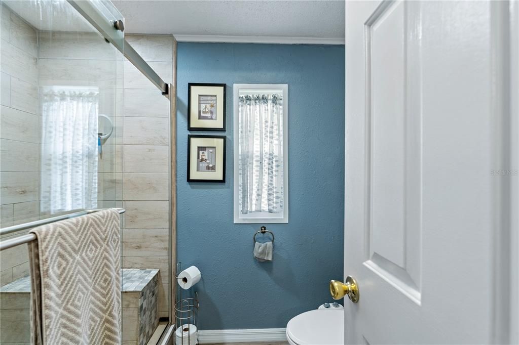 Active With Contract: $179,900 (2 beds, 2 baths, 1271 Square Feet)