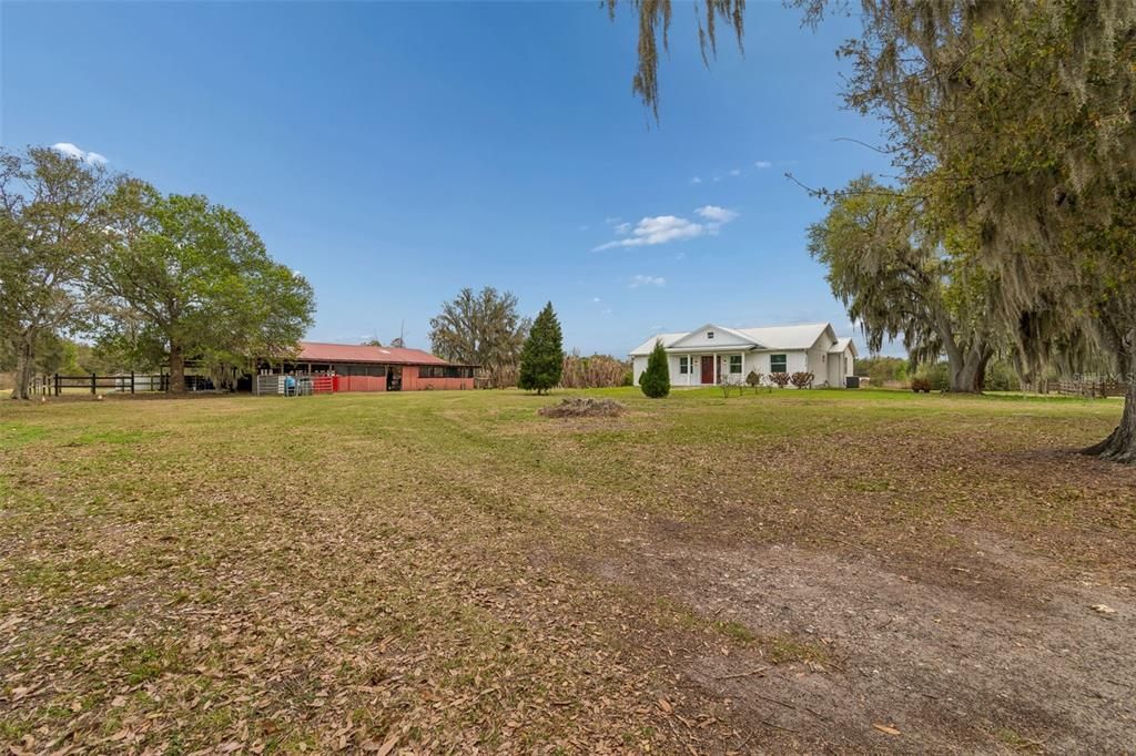 En Venta: $775,000 (4 camas, 2 baños, 2072 Pies cuadrados)