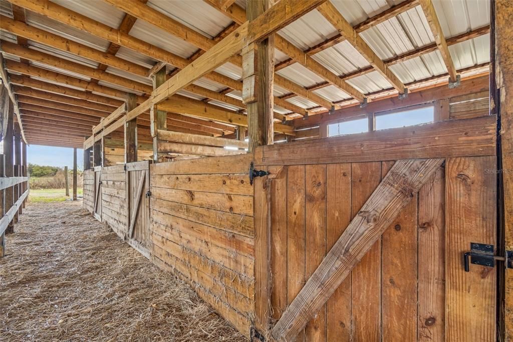 En Venta: $775,000 (4 camas, 2 baños, 2072 Pies cuadrados)
