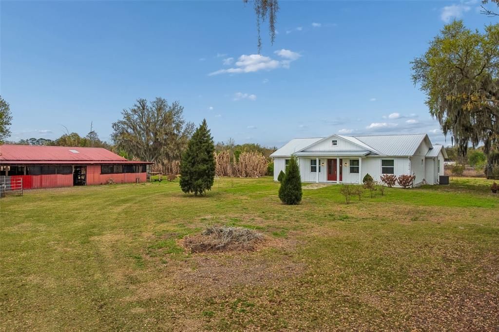 En Venta: $775,000 (4 camas, 2 baños, 2072 Pies cuadrados)