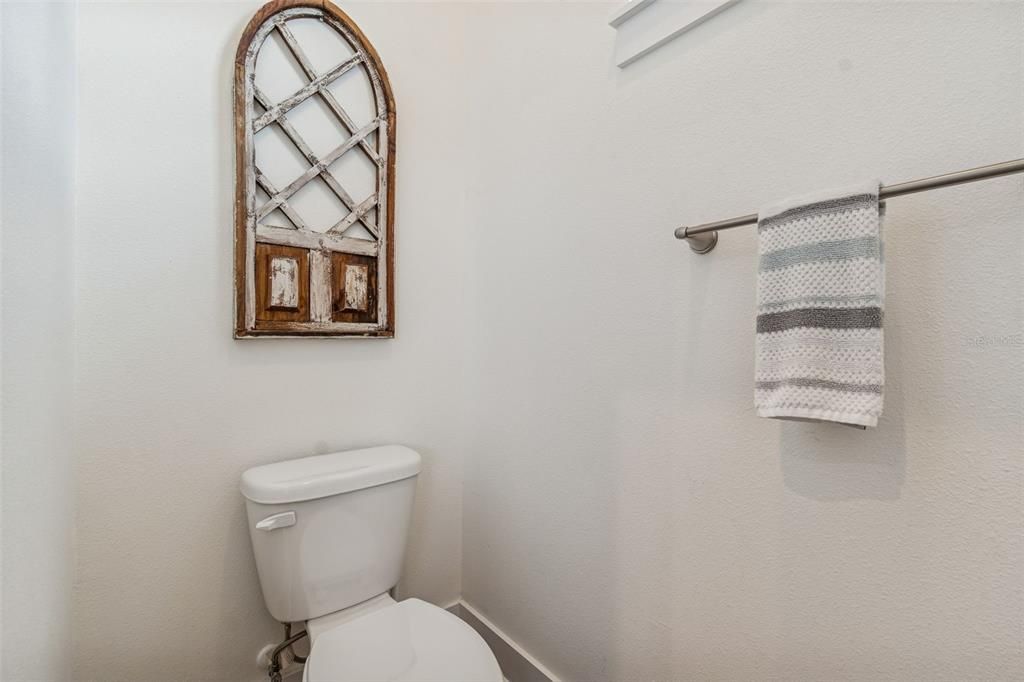 En Venta: $775,000 (4 camas, 2 baños, 2072 Pies cuadrados)