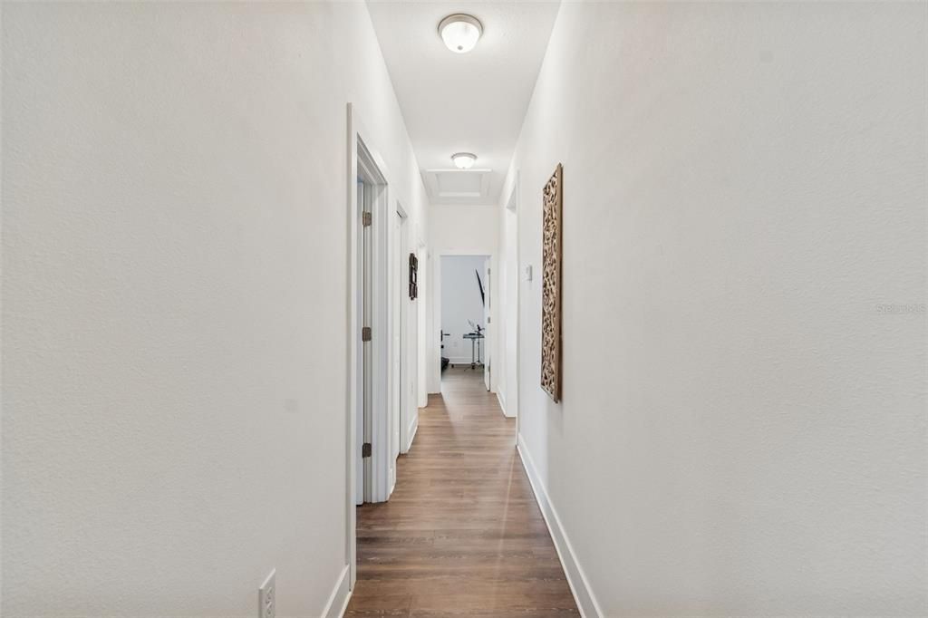 En Venta: $775,000 (4 camas, 2 baños, 2072 Pies cuadrados)