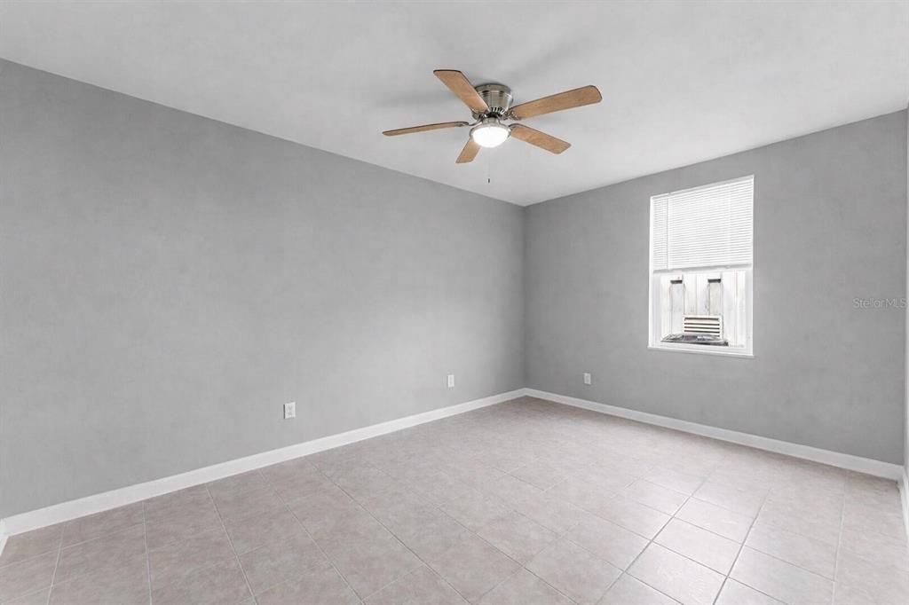 En Renta: $1,100 (2 camas, 1 baños, 832 Pies cuadrados)