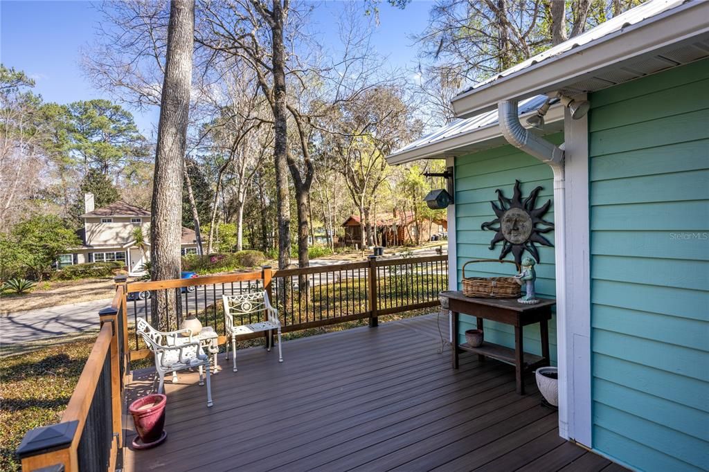 Под контрактом: $368,000 (3 спален, 2 ванн, 1608 Квадратных фут)