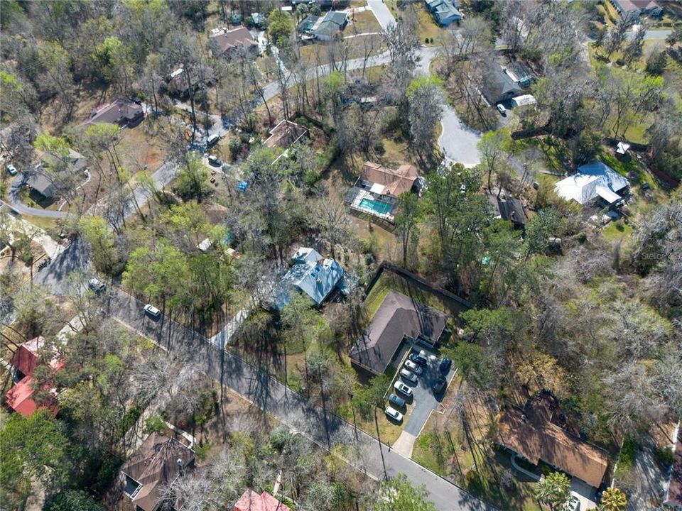 Под контрактом: $368,000 (3 спален, 2 ванн, 1608 Квадратных фут)