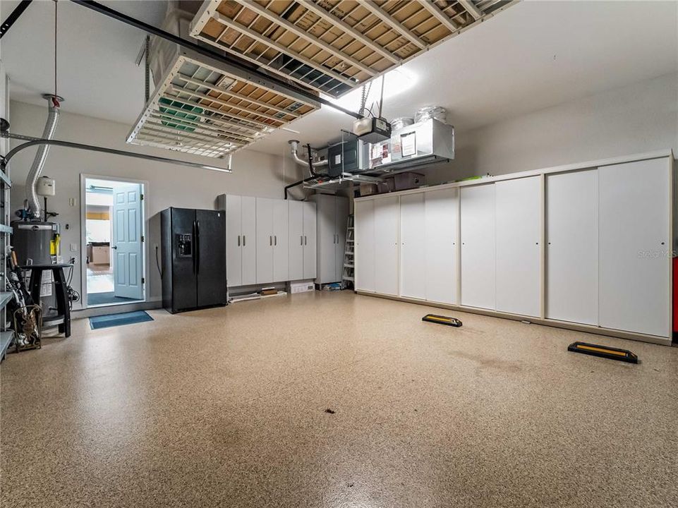 For Sale: $1,295,000 (3 beds, 2 baths, 2768 Square Feet)