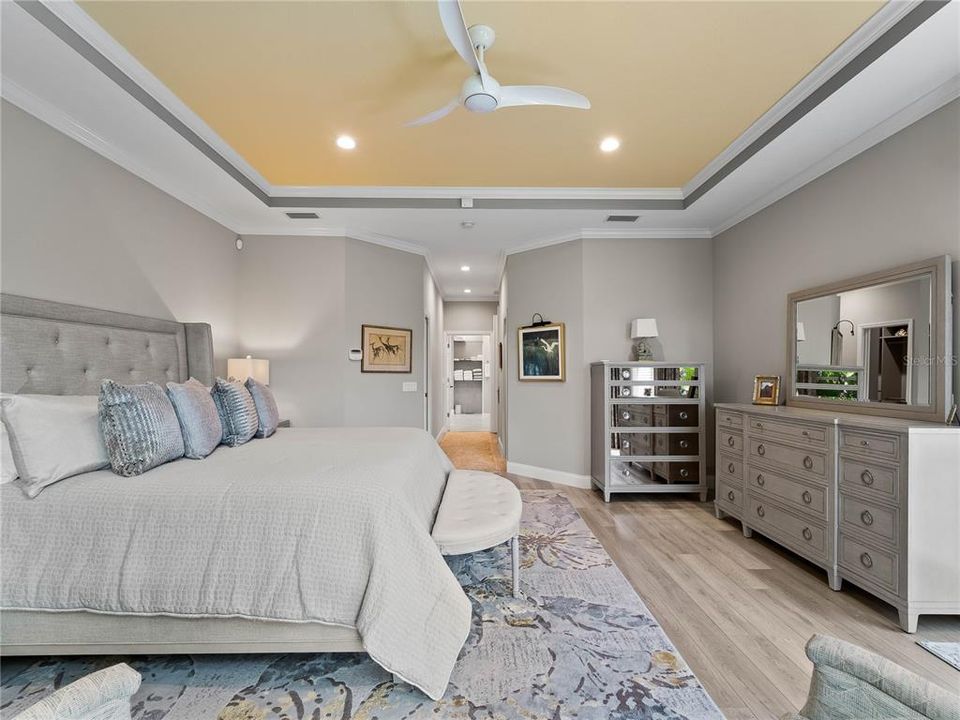 For Sale: $1,295,000 (3 beds, 2 baths, 2768 Square Feet)