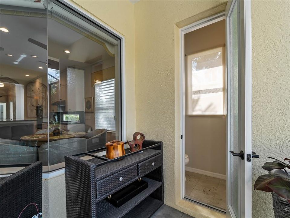 For Sale: $1,295,000 (3 beds, 2 baths, 2768 Square Feet)