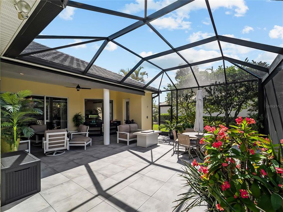 For Sale: $1,295,000 (3 beds, 2 baths, 2768 Square Feet)