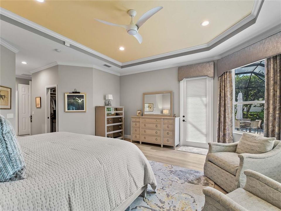 For Sale: $1,295,000 (3 beds, 2 baths, 2768 Square Feet)