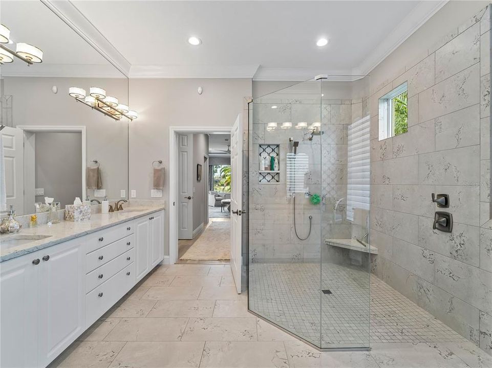 For Sale: $1,295,000 (3 beds, 2 baths, 2768 Square Feet)
