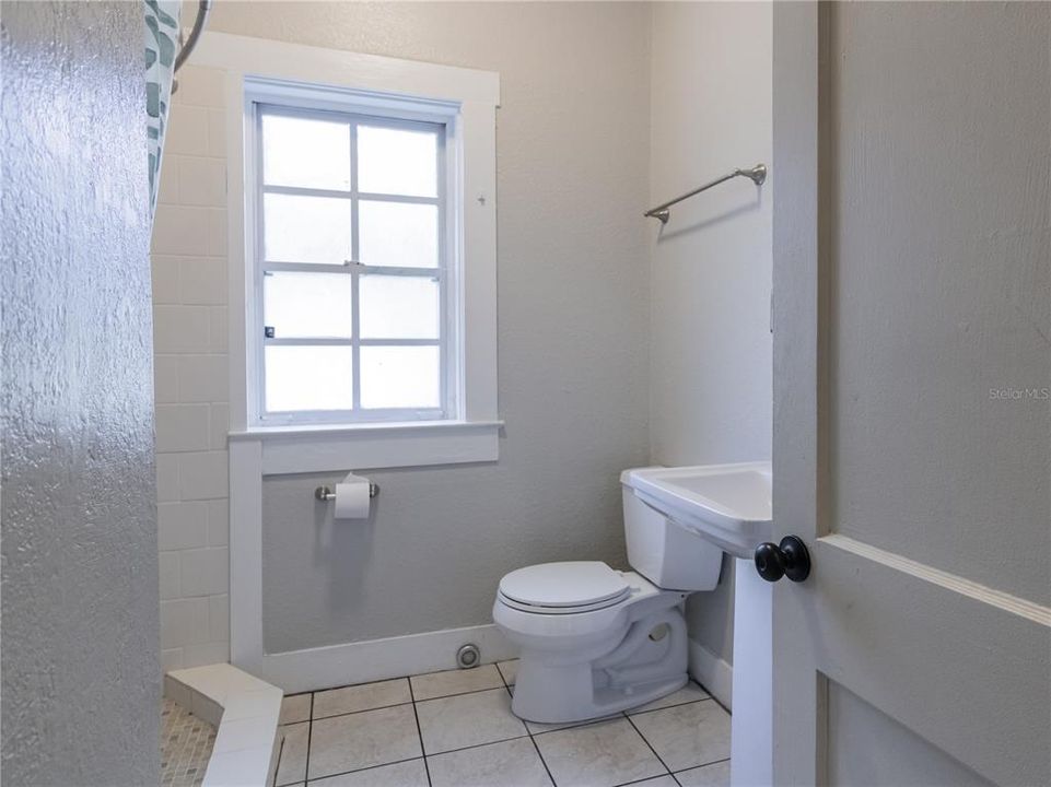For Sale: $375,000 (0 beds, 0 baths, 1680 Square Feet)