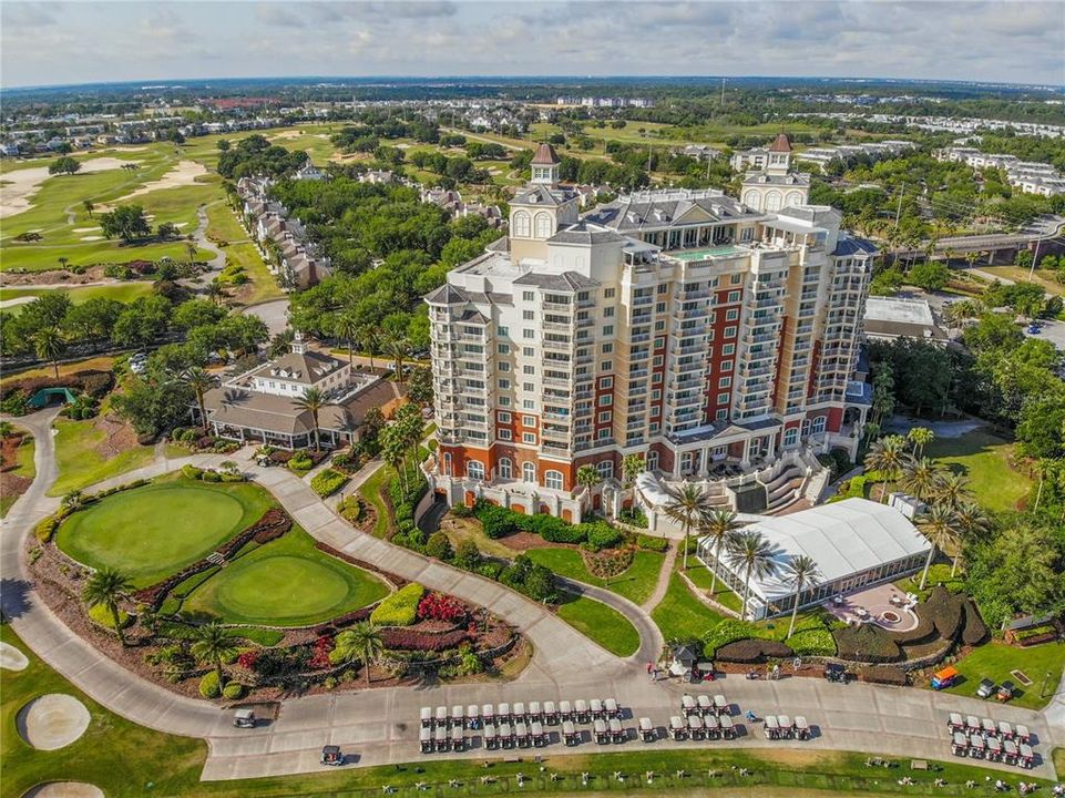 На продажу: $600,000 (0.26 acres)