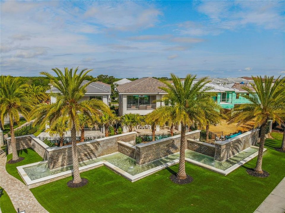 На продажу: $600,000 (0.26 acres)