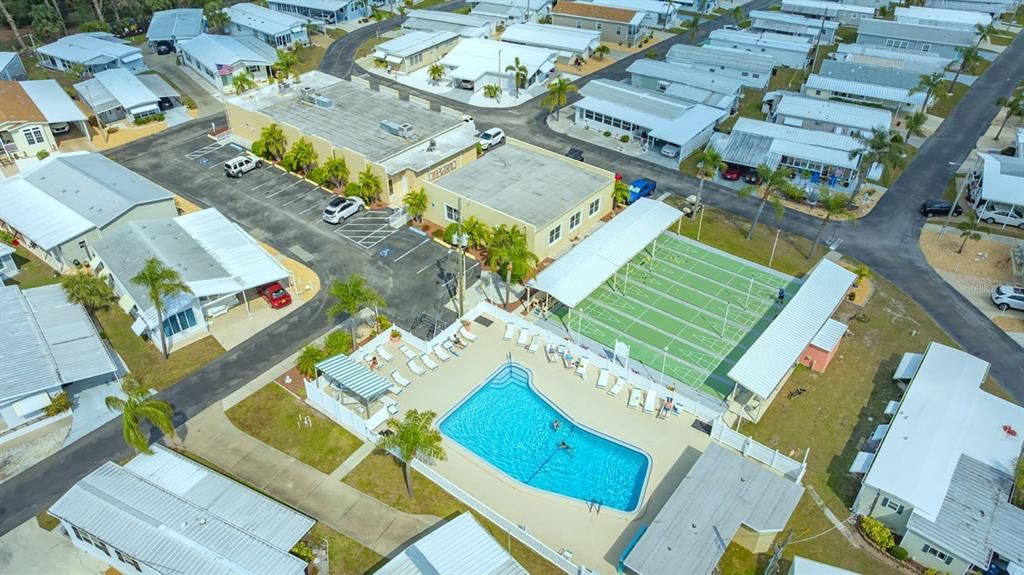 Под контрактом: $99,900 (1 спален, 1 ванн, 551 Квадратных фут)