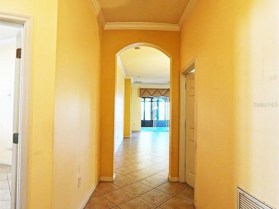 En Venta: $329,000 (2 camas, 2 baños, 1808 Pies cuadrados)