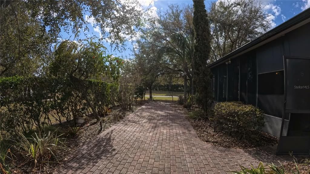 En Venta: $329,000 (2 camas, 2 baños, 1808 Pies cuadrados)