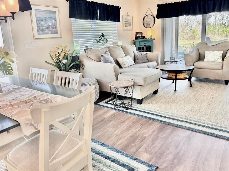 En Venta: $449,900 (3 camas, 2 baños, 1492 Pies cuadrados)