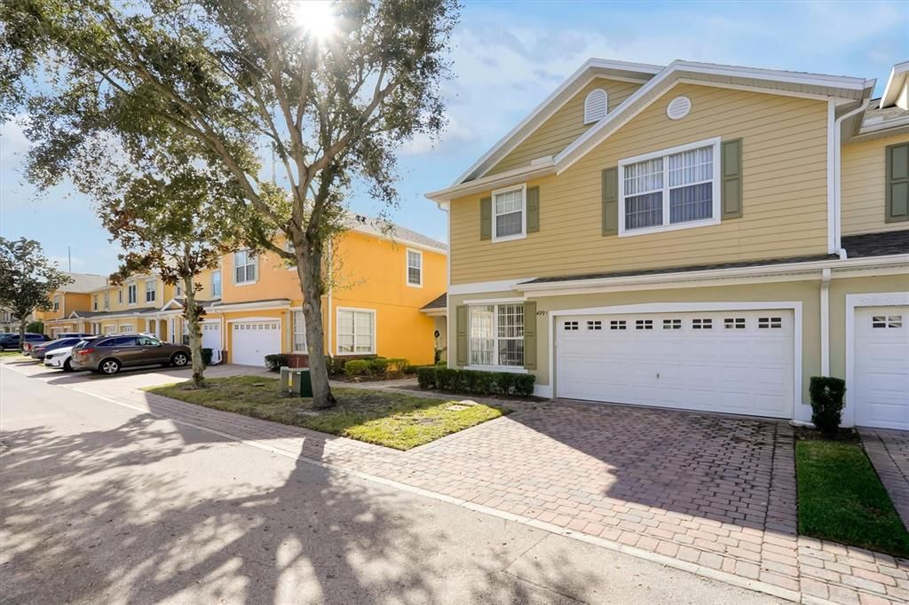 For Sale: $350,000 (4 beds, 2 baths, 2122 Square Feet)