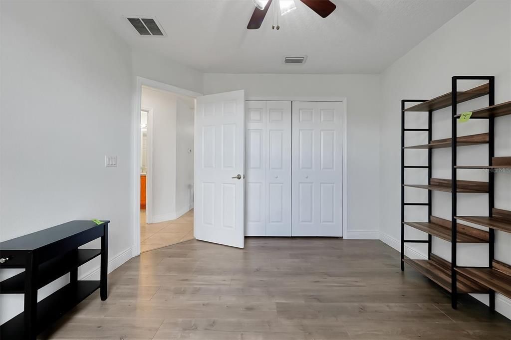 For Sale: $350,000 (4 beds, 2 baths, 2122 Square Feet)