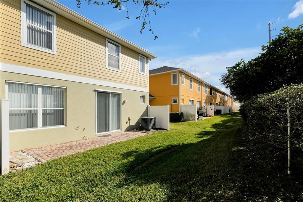 For Sale: $350,000 (4 beds, 2 baths, 2122 Square Feet)