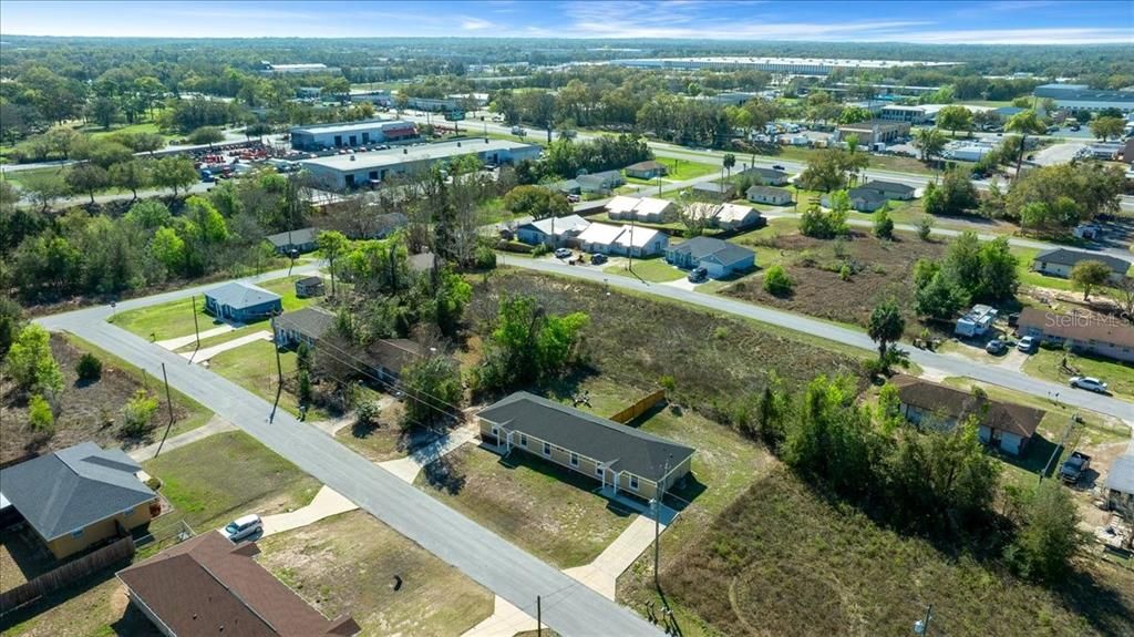 待售: $465,000 (6 贝兹, 0 浴室, 1995 平方英尺)