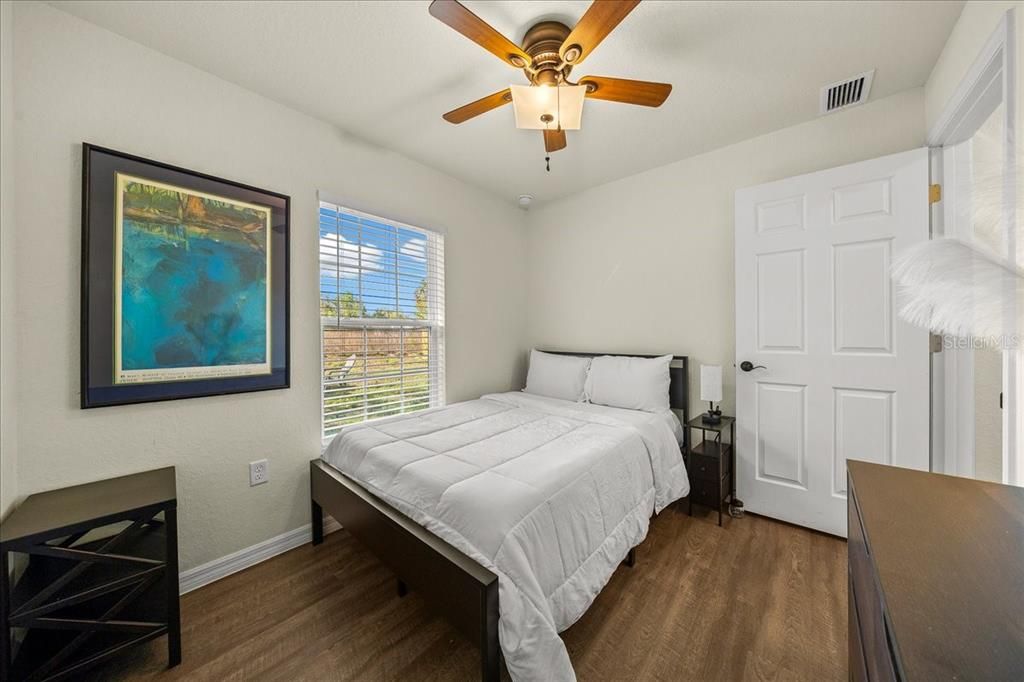 待售: $465,000 (6 贝兹, 0 浴室, 1995 平方英尺)