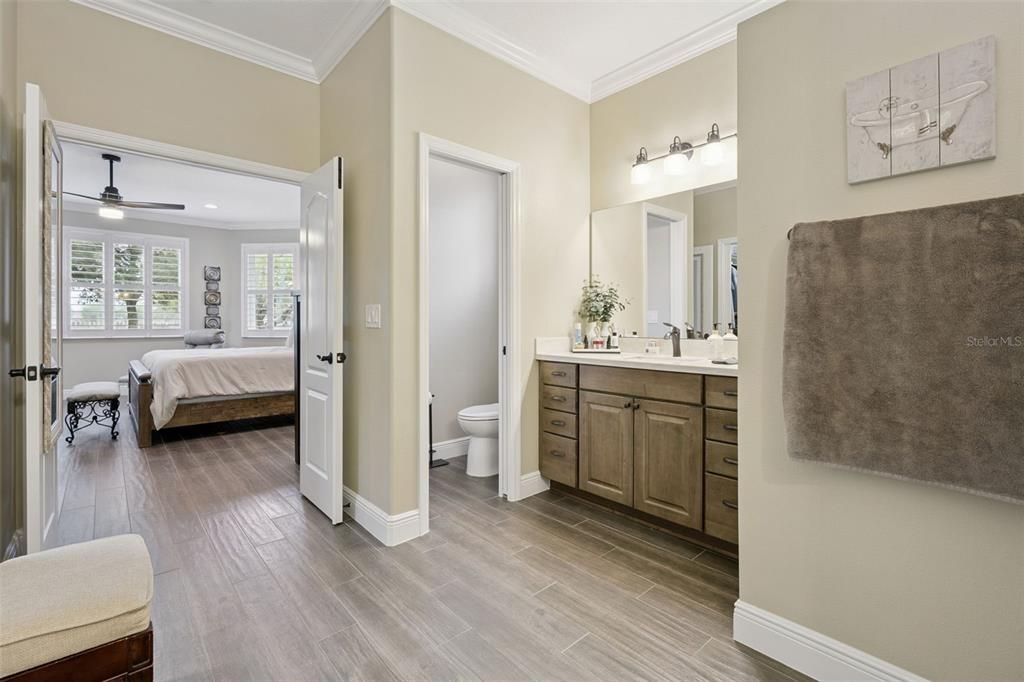For Sale: $479,900 (3 beds, 2 baths, 2031 Square Feet)