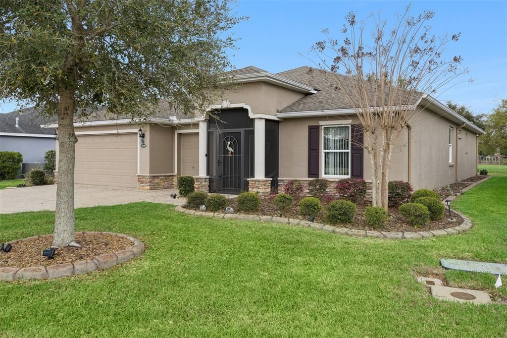 For Sale: $479,900 (3 beds, 2 baths, 2031 Square Feet)