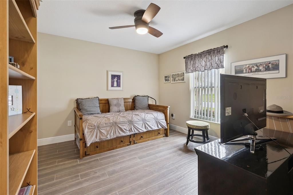 For Sale: $479,900 (3 beds, 2 baths, 2031 Square Feet)