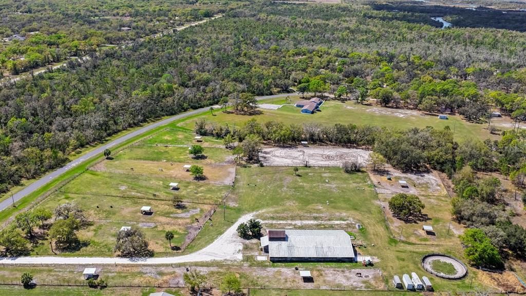 En Venta: $250,000 (2.76 acres)