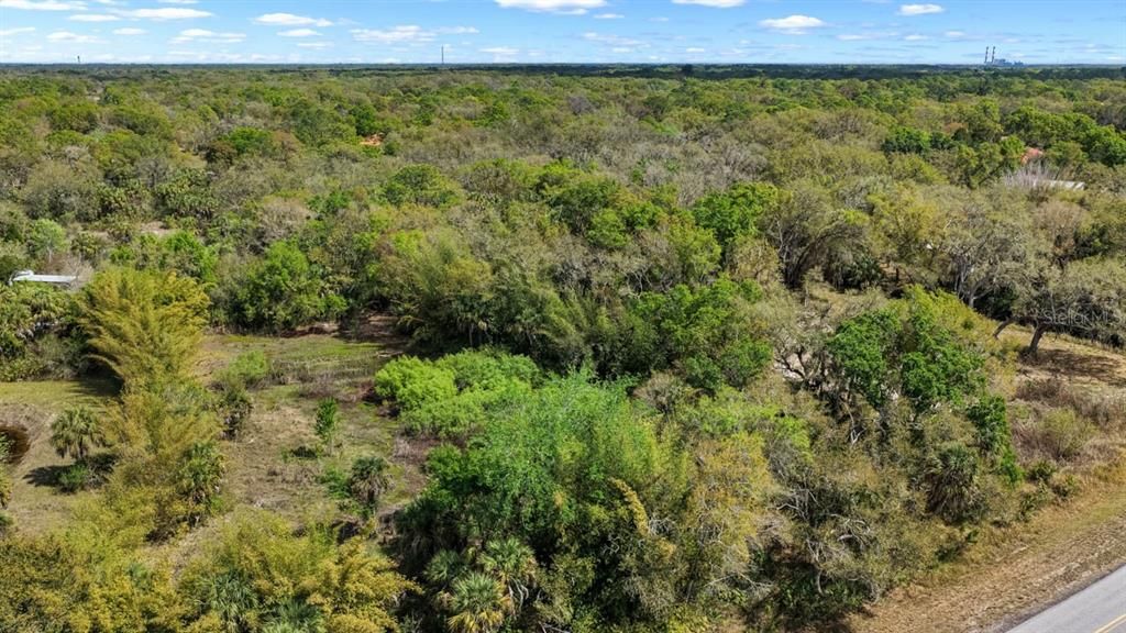 En Venta: $250,000 (2.76 acres)