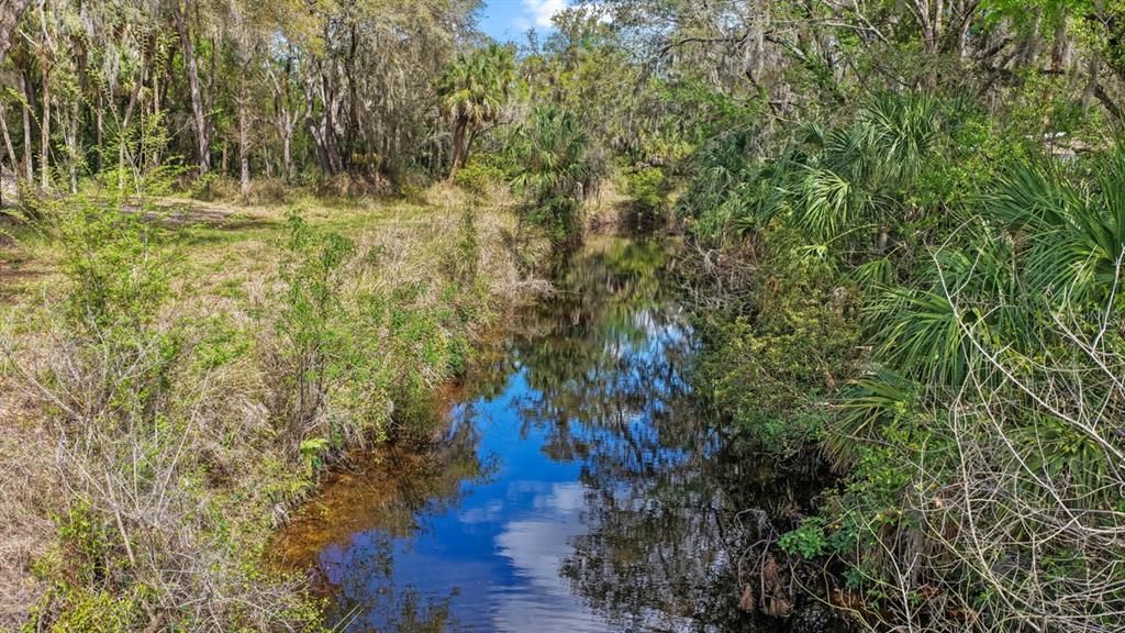 En Venta: $250,000 (2.76 acres)