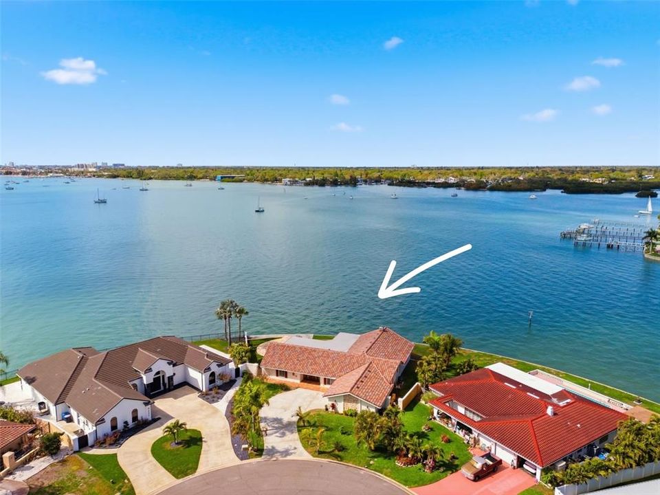 En Venta: $2,749,000 (4 camas, 3 baños, 3901 Pies cuadrados)