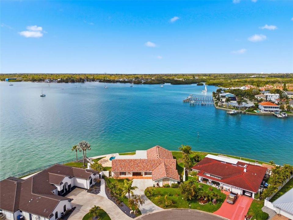 En Venta: $2,749,000 (4 camas, 3 baños, 3901 Pies cuadrados)