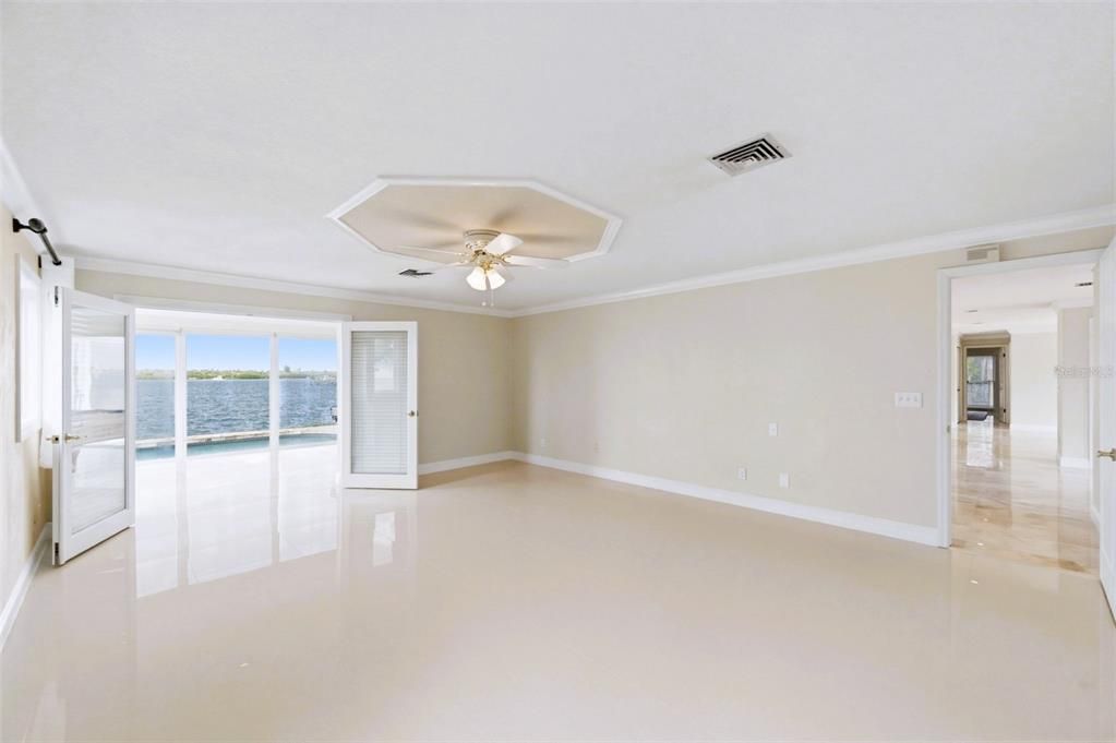 En Venta: $2,749,000 (4 camas, 3 baños, 3901 Pies cuadrados)