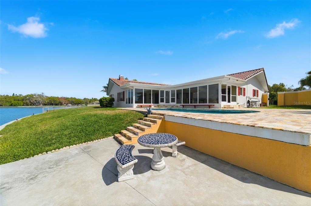 En Venta: $2,749,000 (4 camas, 3 baños, 3901 Pies cuadrados)