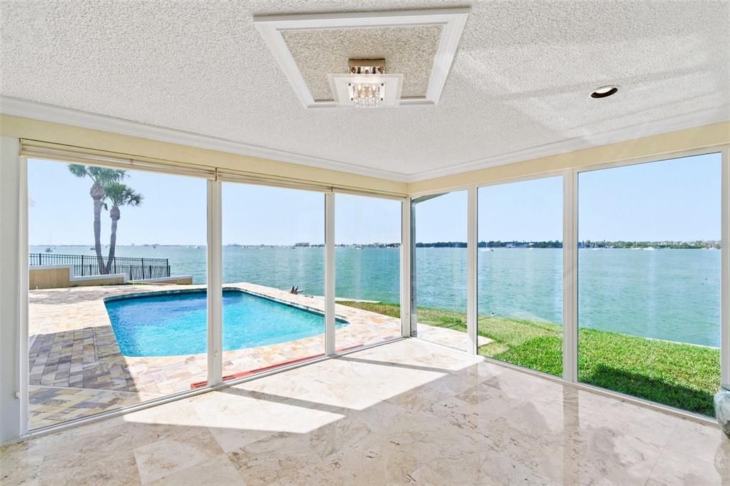 En Venta: $2,749,000 (4 camas, 3 baños, 3901 Pies cuadrados)