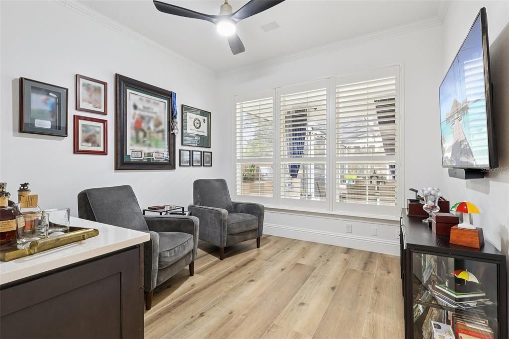 Activo con contrato: $2,149,000 (4 camas, 4 baños, 3906 Pies cuadrados)