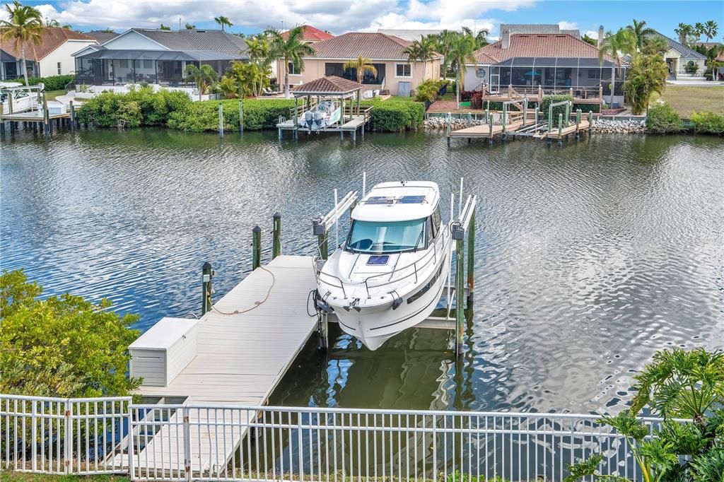 For Sale: $1,230,000 (4 beds, 3 baths, 3241 Square Feet)